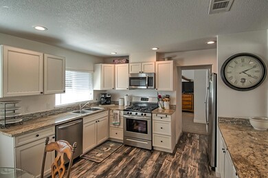 Large Kitchen Area