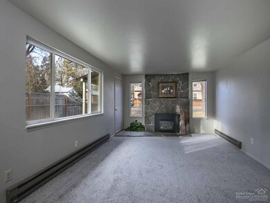 830 NW 12th St, Bend, OR 97701 - photo 3