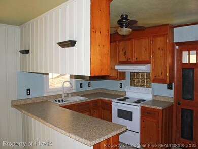 7621 Decatur Dr, Fayetteville, NC 28303 - photo 4