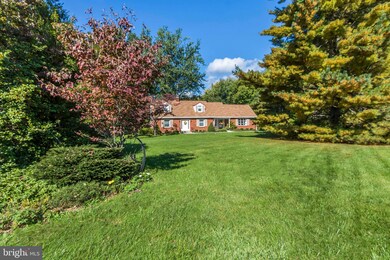 151 Lamp Post Rd, Doylestown, PA 18901 - photo 3