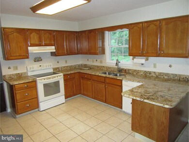 14 E Mill Station Dr, Newark, DE 19711 - photo 3