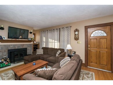 510 Forest Dr SE, Cedar Rapids, IA 52403 - photo 3