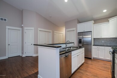 2489 Highridge Hills Ln SE unit 54, Grand Rapids, MI 49546 - photo 6