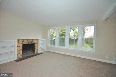 1208 Holton Ln, Takoma Park, MD 20912 - photo 3