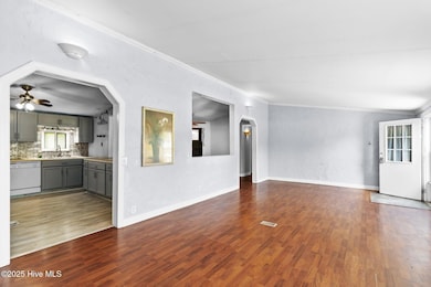 5-web-or-mls-137-robert-walker-rd