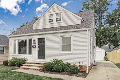 30129 Robert St, Wickliffe, OH 44092 - photo 2