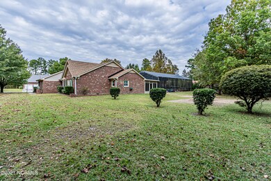 204 Bethesda Ct, Jacksonville, NC 28546 - photo 4