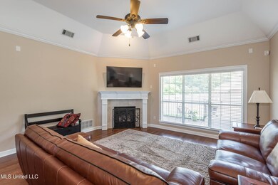 950 Gates St, Hernando, MS 38632 - photo 7