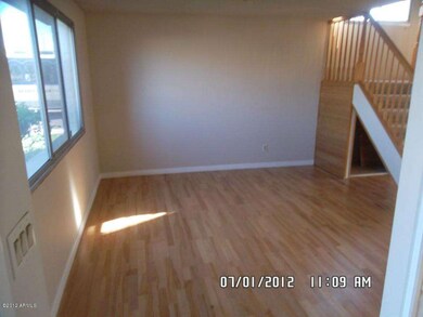 Living Room Cont...
