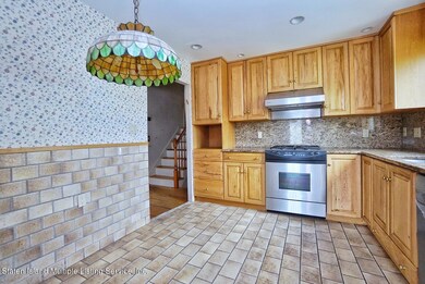 70 Cranford Ave unit A, Staten Island, NY 10306 - photo 3