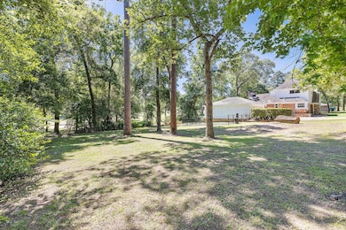 Great space for building your dream home.