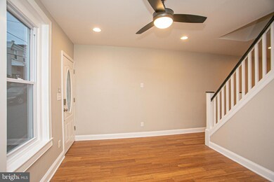 4562 Fleming St, Philadelphia, PA 19128 - photo 4