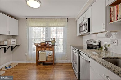 22 Briarstone Ln, Gaithersburg, MD 20877 - photo 7