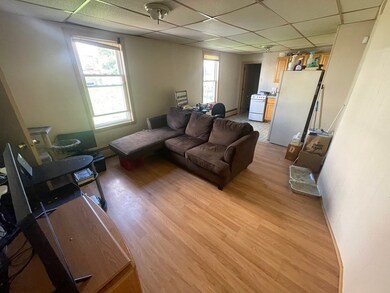 8 Bourne St, Worcester, MA 01606 - photo 6