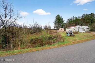 265 N Center Point Acres, Walling, TN 38587 - photo 5