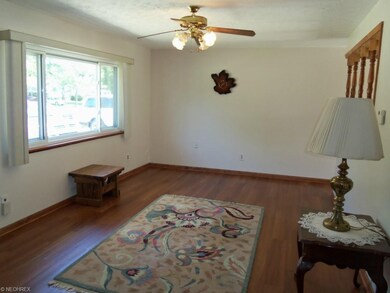 1910 E 42nd St, Lorain, OH 44055 - photo 4