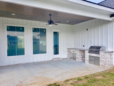 218 Maple Branch St, Lafayette, LA 70508 - photo 2