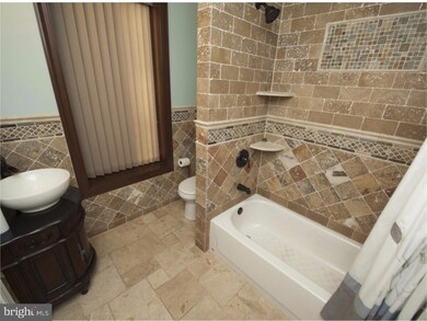 1009 Park Place unit 2, Wilmington, DE 19806 - photo 4