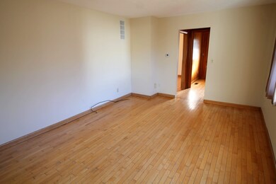 191 West St, Ludlow, MA 01056 - photo 6