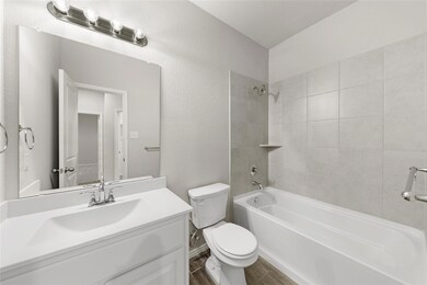 4628 Pentridge Dr, Crowley, TX 76036 - photo 5