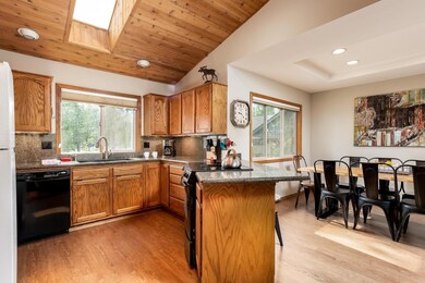 17660 Rogue Ln, Sunriver, OR 97707 - photo 5