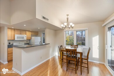 05-Dining Room_IMG_2924_SSW