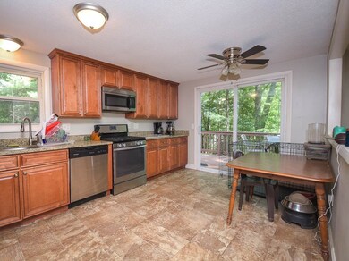 3 Colleen Rd, Nashua, NH 03062 - photo 3