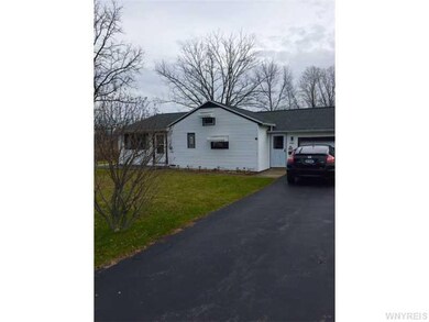 607 Witmer Rd, North Tonawanda, NY 14120 - photo 2