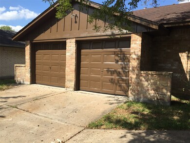 2222 Deerhurst Ln, Houston, TX 77088 - photo 3