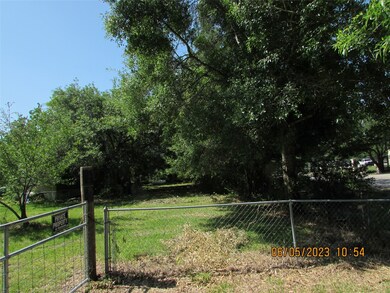 17501 Debbie Dr, Pearland, TX 77584 - photo 4