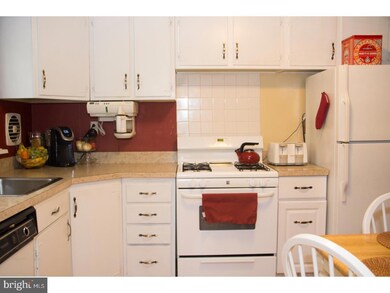 203 Canterbury Dr, Wallingford, PA 19086 - photo 6