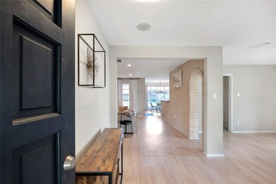 4123 Littleberry Rd, Houston, TX 77088 - photo 3