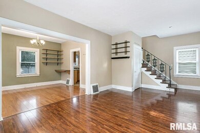 2026 Tremont Ave, Davenport, IA 52803 - photo 6