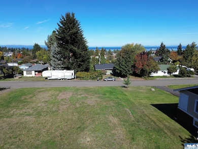 220 Lopez Ave, Port Angeles, WA 98362 - photo 3