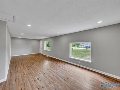 29364 Lakeview Dr, Ardmore, AL 35739 - photo 4