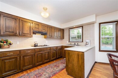 10514 W 70th Terrace, Shawnee, KS 66203 - photo 4