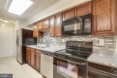 19513 Gunners Branch Rd, Germantown, MD 20876 - photo 4