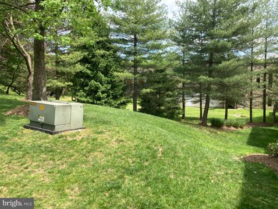 2131 Charles Henry Ln, Baltimore, MD 21209 - photo 4