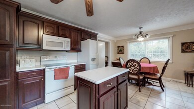 8111 Terry Rd Louisville KY 40258 (10 of