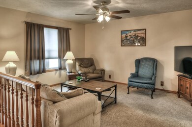 mls 3507 Katie Dr 05