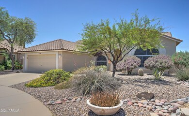 4404 E. Hunter Ct.-3