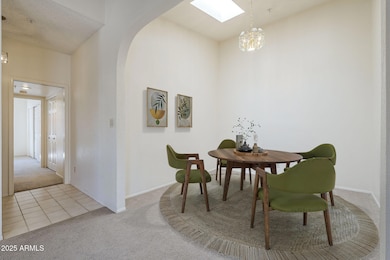 Virtually staged dining room