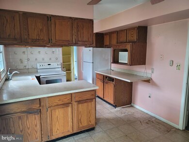 2417 Kelford Ln, Bowie, MD 20715 - photo 6