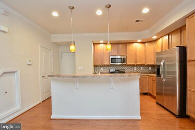 904 Hall Station Dr unit 104, Bowie, MD 20721 - photo 6