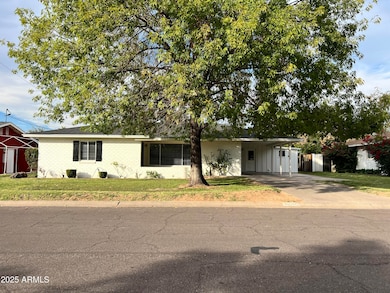 4702 E Wilshire Dr, Phoenix, AZ 85008 - photo 2