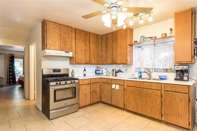 251 W Lincoln Ave, Escondido, CA 92026 - photo 3