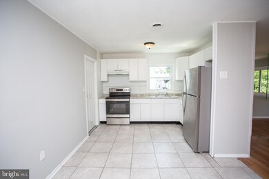 17 Snowdon Ln, Willingboro, NJ 08046 - photo 7