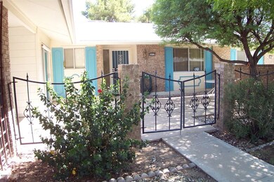 COURTYARD ENTRY