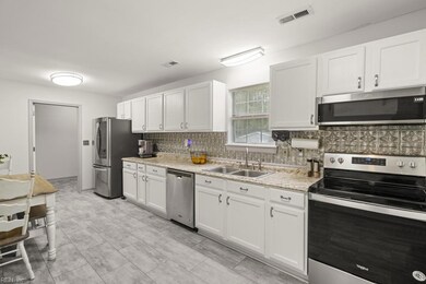 8884 Marlfield Rd, Gloucester, VA 23061 - photo 2