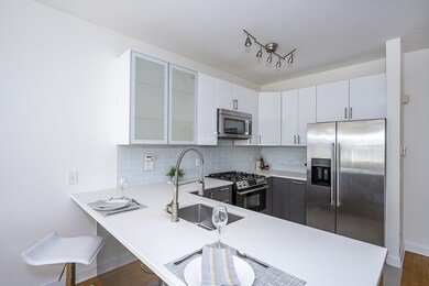 30 Constitution Way unit 401, Jersey City, NJ 07305 - photo 6